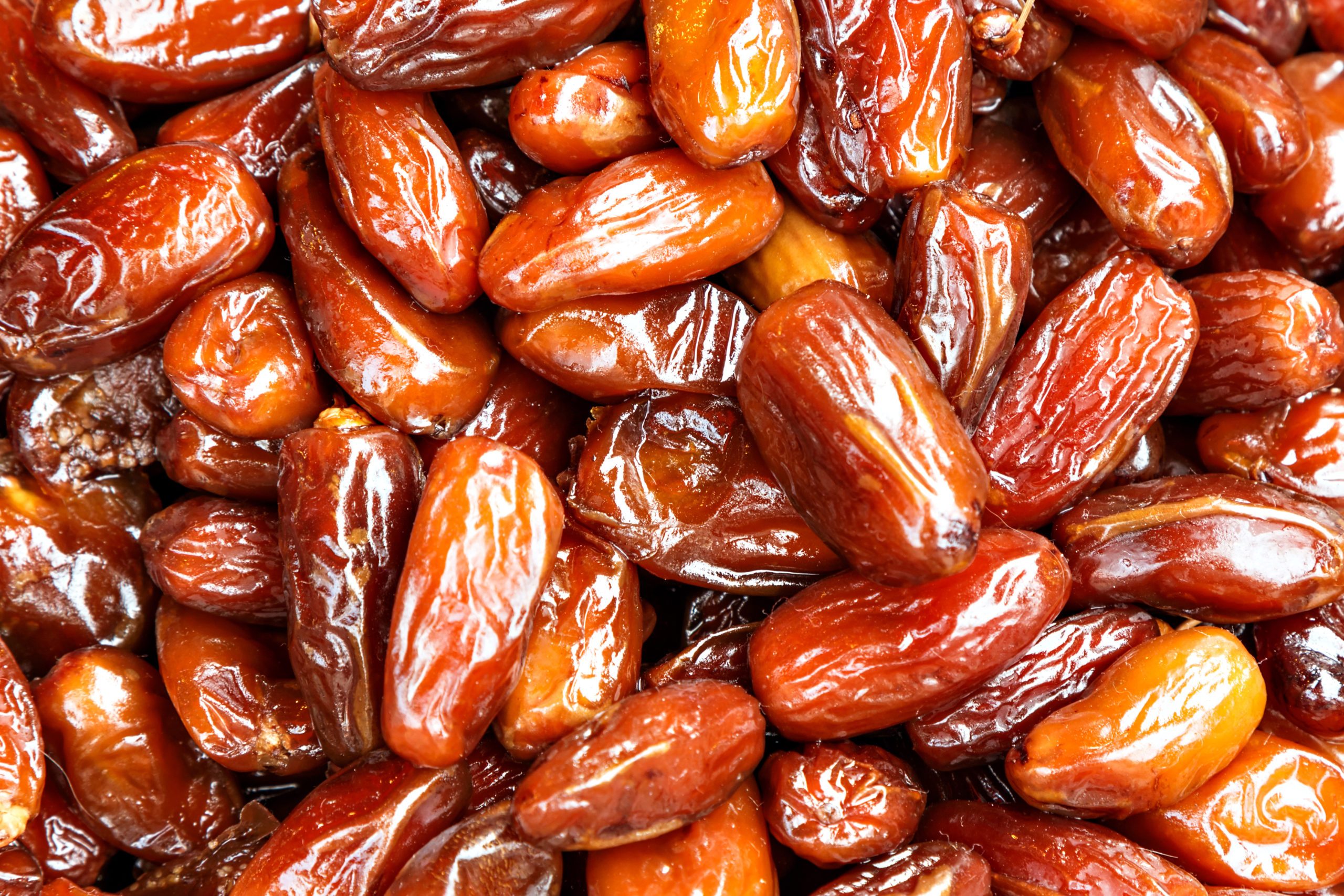 dates full frame